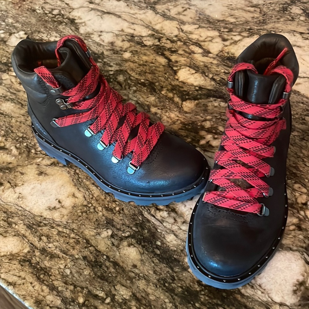 SOREL Lennox Waterproof Hiker Boot